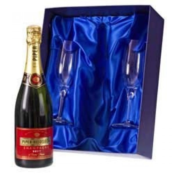 Piper Heidsieck Champagne Set with Engraved Glasses in Blue Gift Box