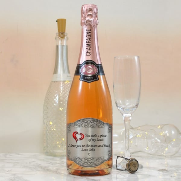 personalised rose champagne with pewter heart design