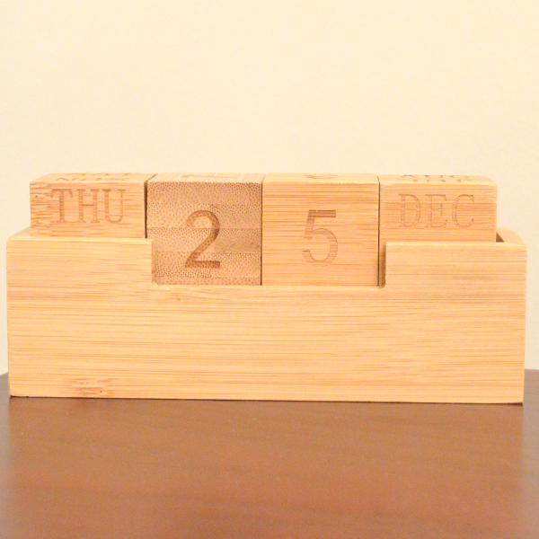 Wooden Calendar PREVI copy