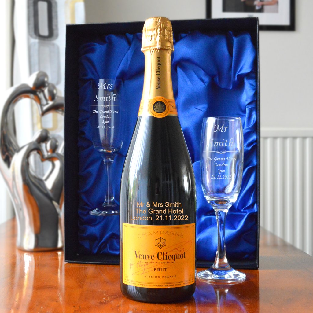 Personalised Veuve Clicquot Champagne Gift Set with Engraved Champagne