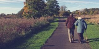 How to Choose the Perfect Retirement Gift for Him or Her in the UK